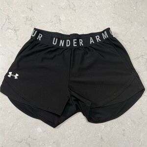 Under armour XS black shorts